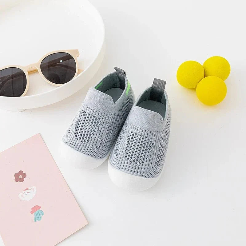 Chaussures souples et respirantes pour bébé