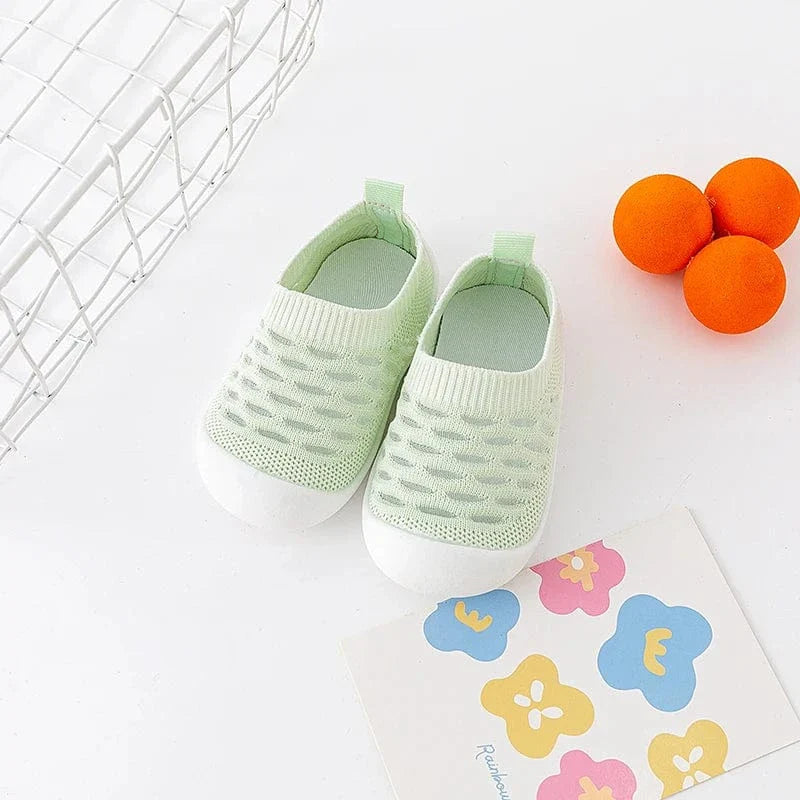Chaussures souples et respirantes pour bébé